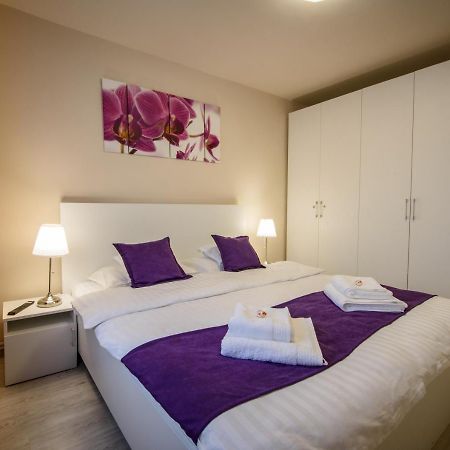 Iggy Luxury Apartment Hunedoara Exteriör bild