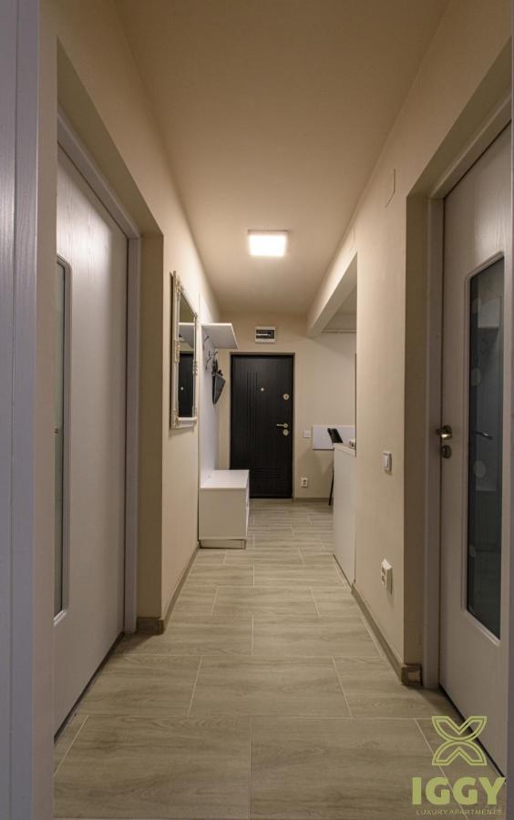 Iggy Luxury Apartment Hunedoara Exteriör bild