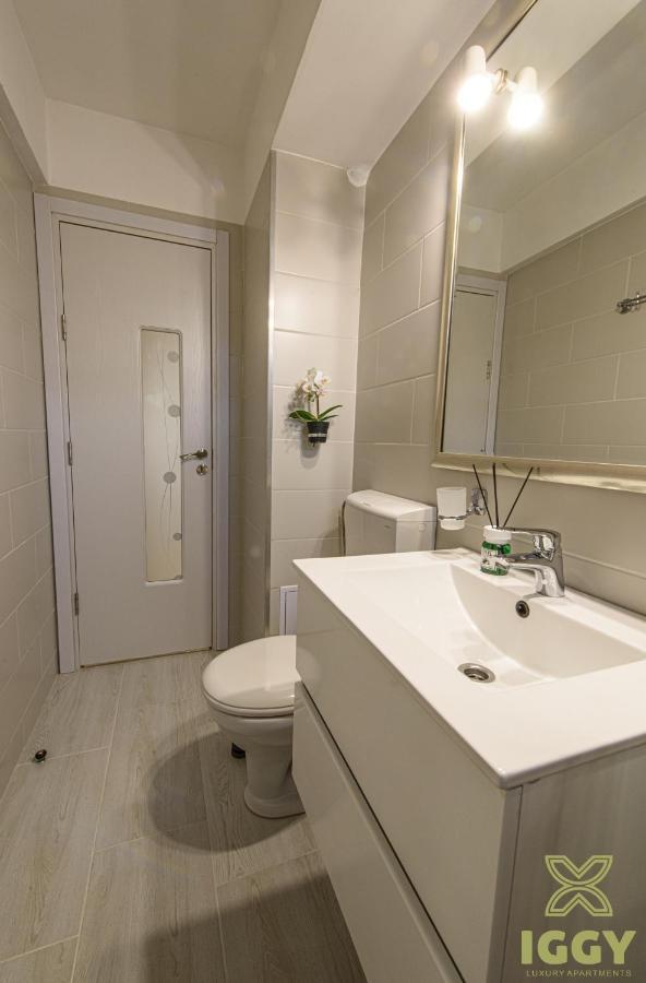 Iggy Luxury Apartment Hunedoara Exteriör bild