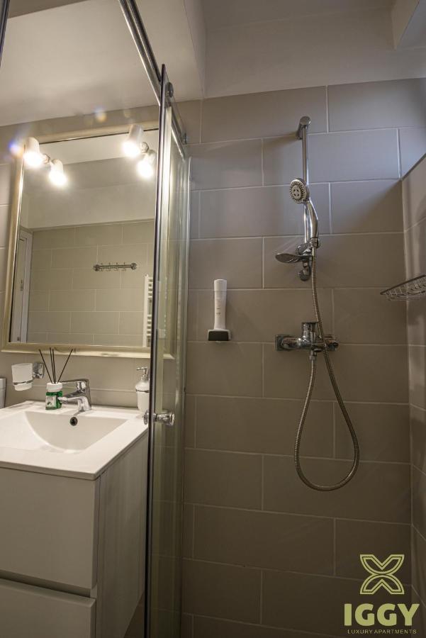 Iggy Luxury Apartment Hunedoara Exteriör bild