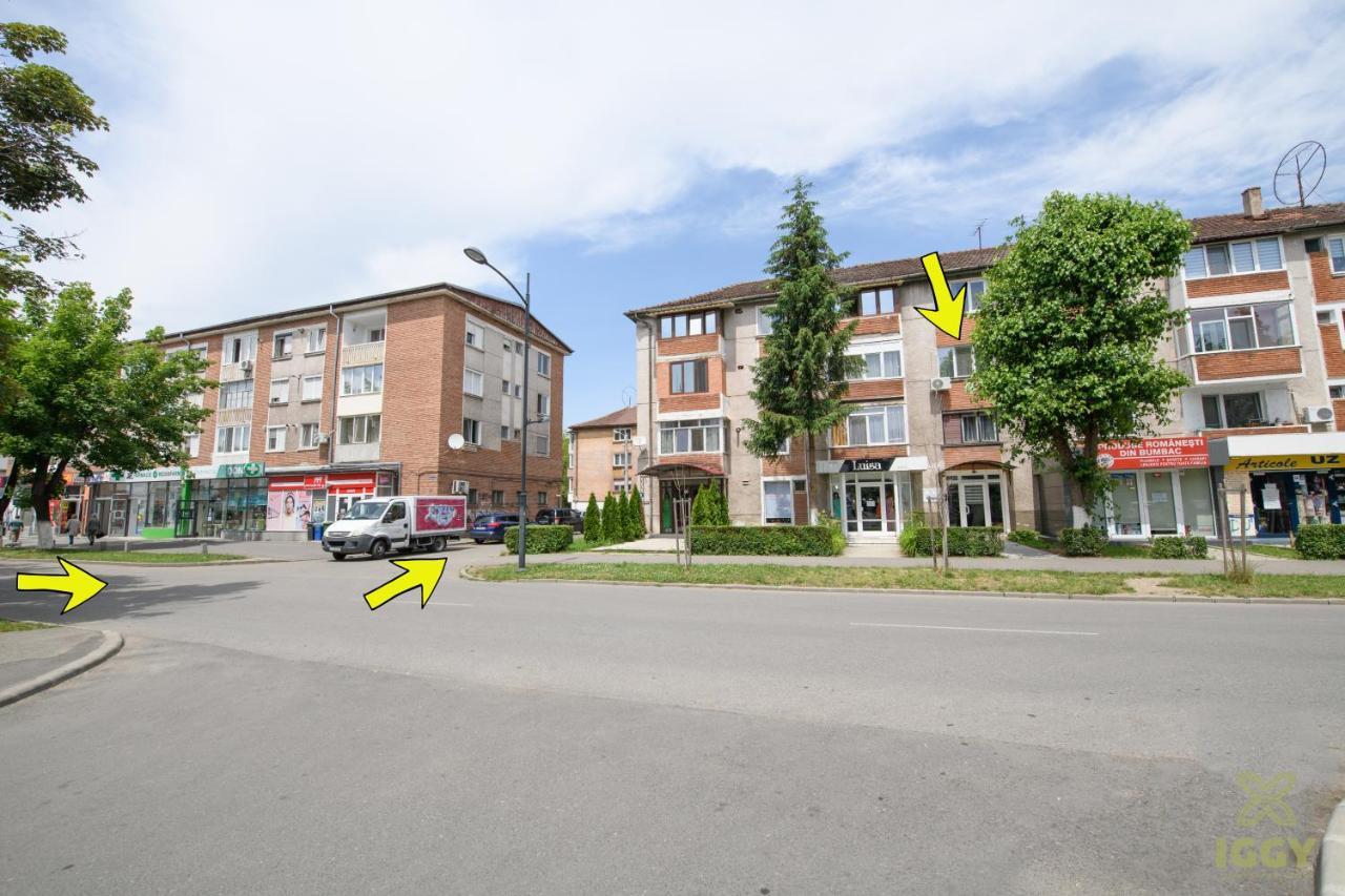 Iggy Luxury Apartment Hunedoara Exteriör bild